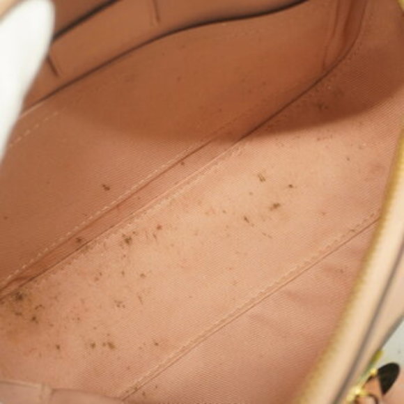 Louis Vuitton Monogram Saintonge Shoulder Bag - Picture 4 of 12